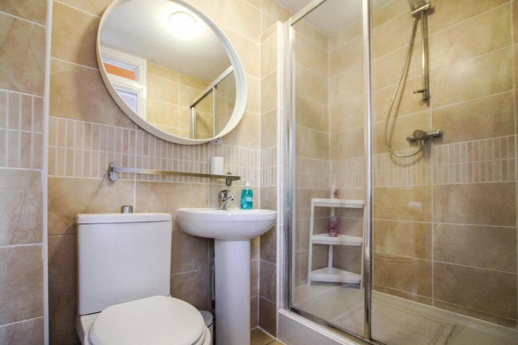 Primeee Location! - Modern Central Apartment Бристоль Экстерьер фото